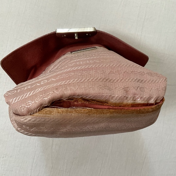 PRADA Vintage Camoscio Suede Metal Sound Bag Red - Picture 8 of 14